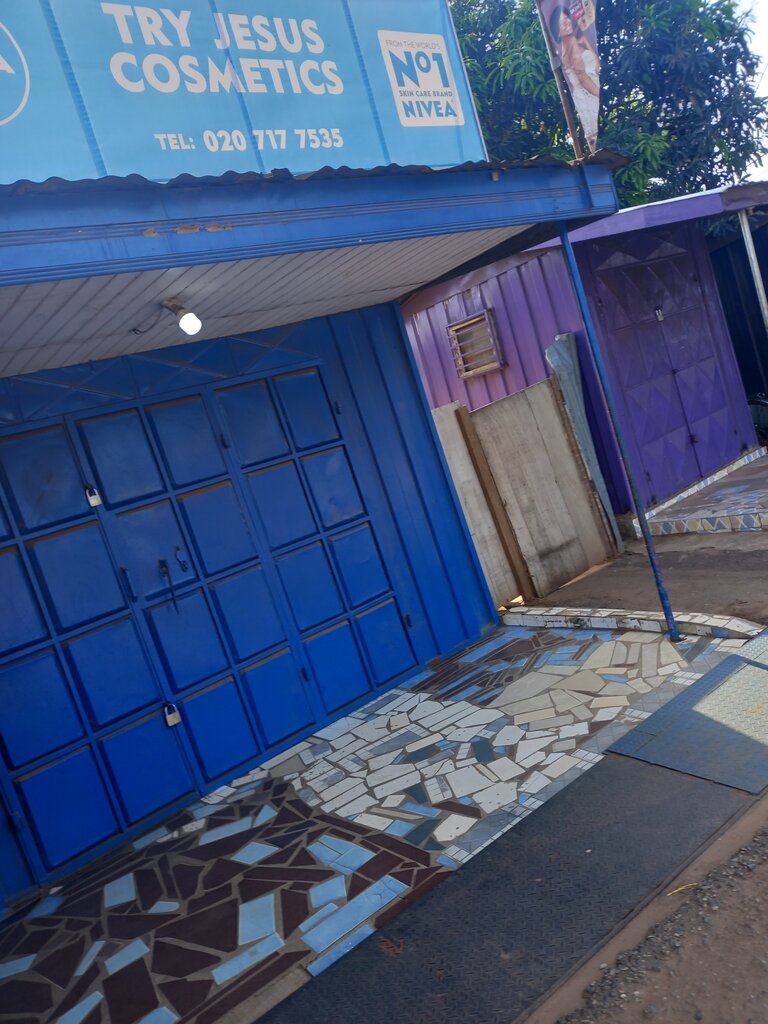 Taxi Try Jesus, Earth, photo