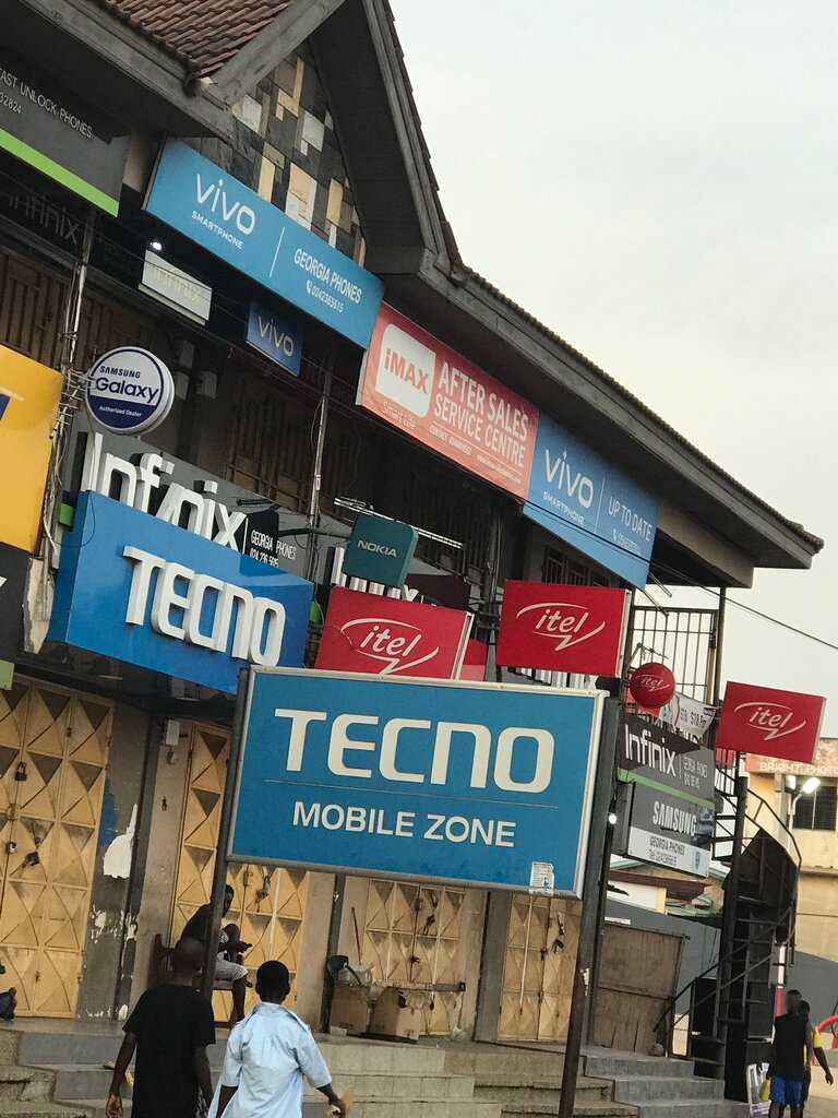 Mobile network operator After sales service, Accra, photo