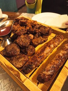 Saperavı (3-ші шағын аудан, 28/1), кафе  Қонаевда