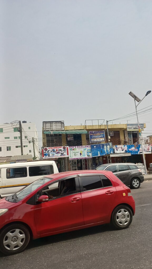 Electronics store God's Exellence, Accra, photo
