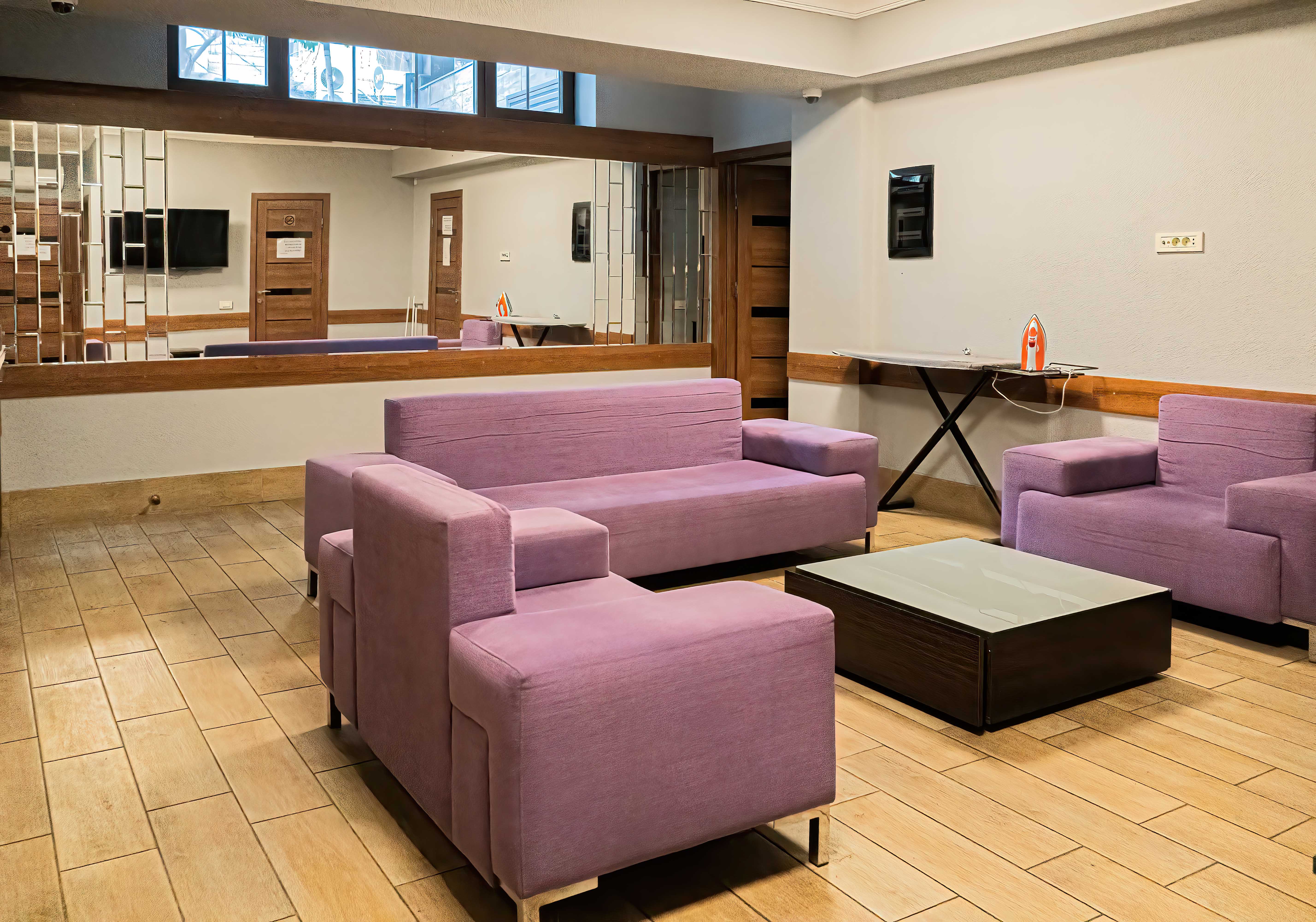 Фото Home Boutique Hostel