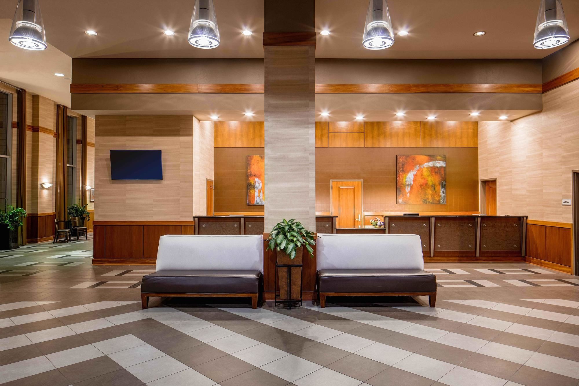 Фото Hilton Shreveport