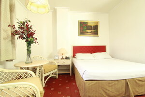 Hotel Supreme (113 Magsaysay Avenue (Annex Phase 1)), hotel