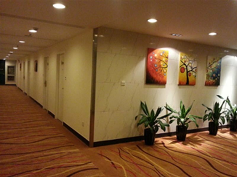 Фото Shanghai Joyful Star Chenyang Hotel