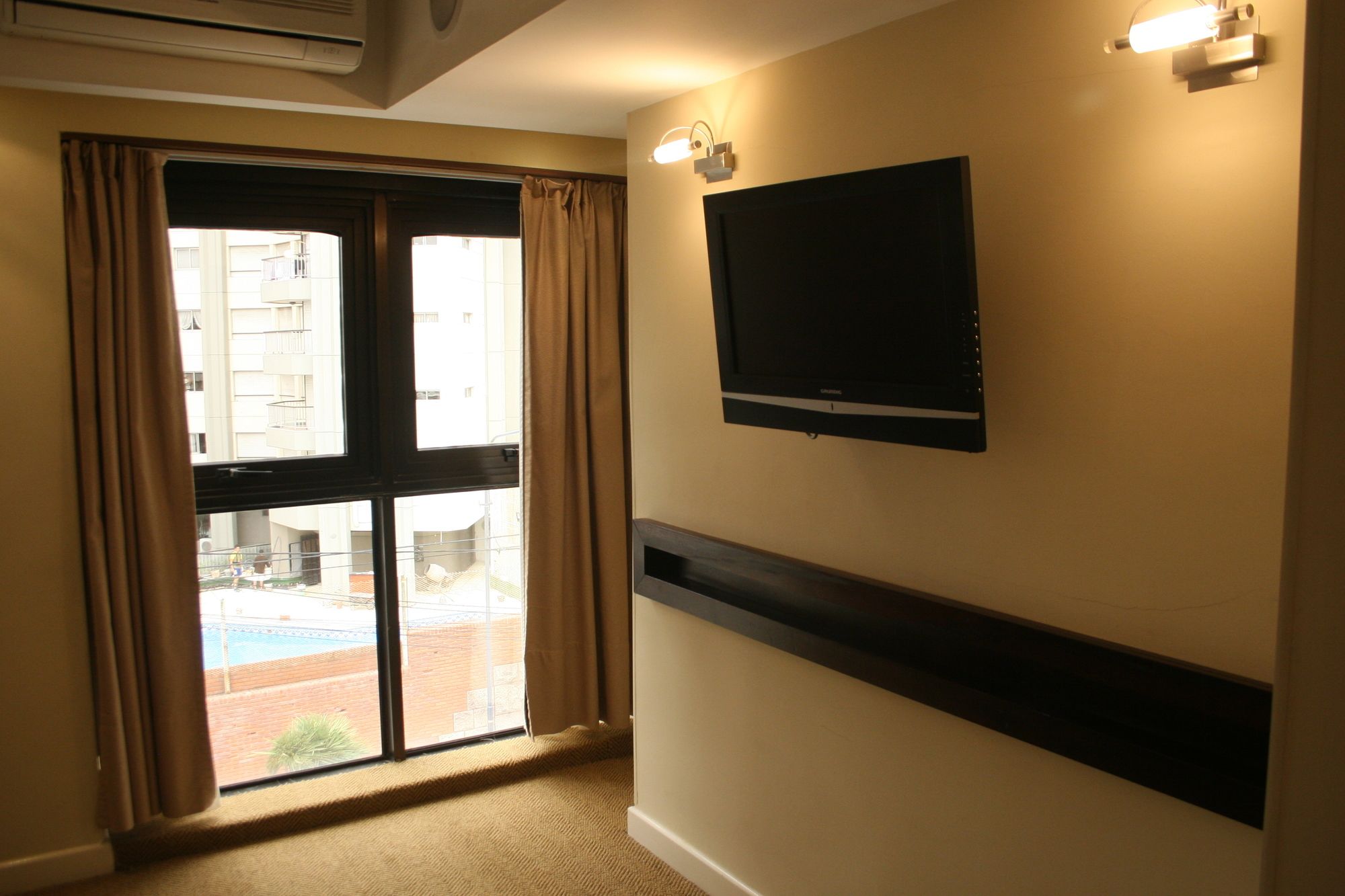 Фото Hotel Club del Golf