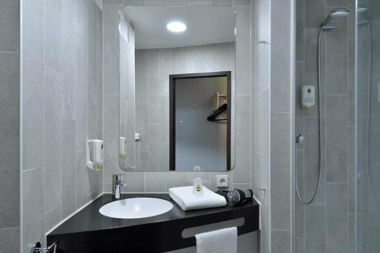 Фото B&b Hotel Frankfurt-Messe