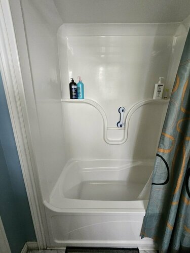 Гостиница Cozy Pet Friendly Home в Сент-Джонсе