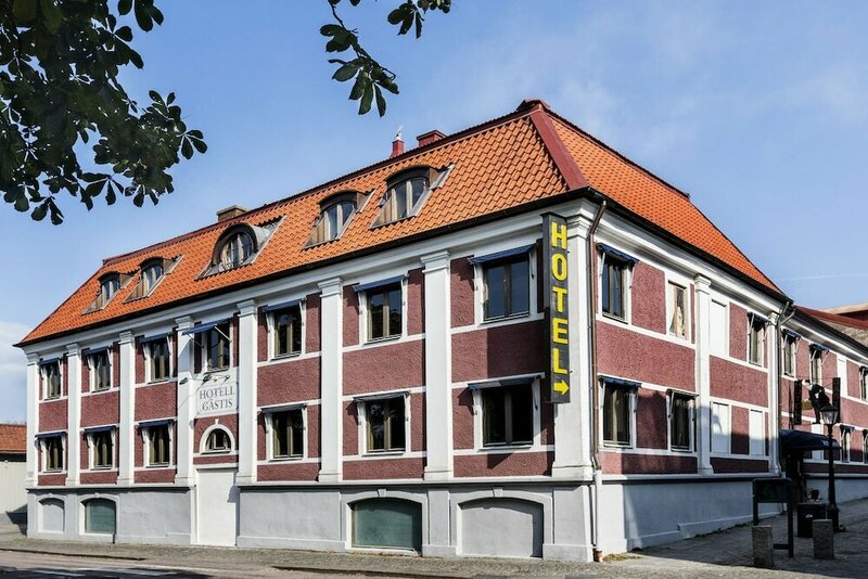 Гостиница Hotell Gästis в Варберге