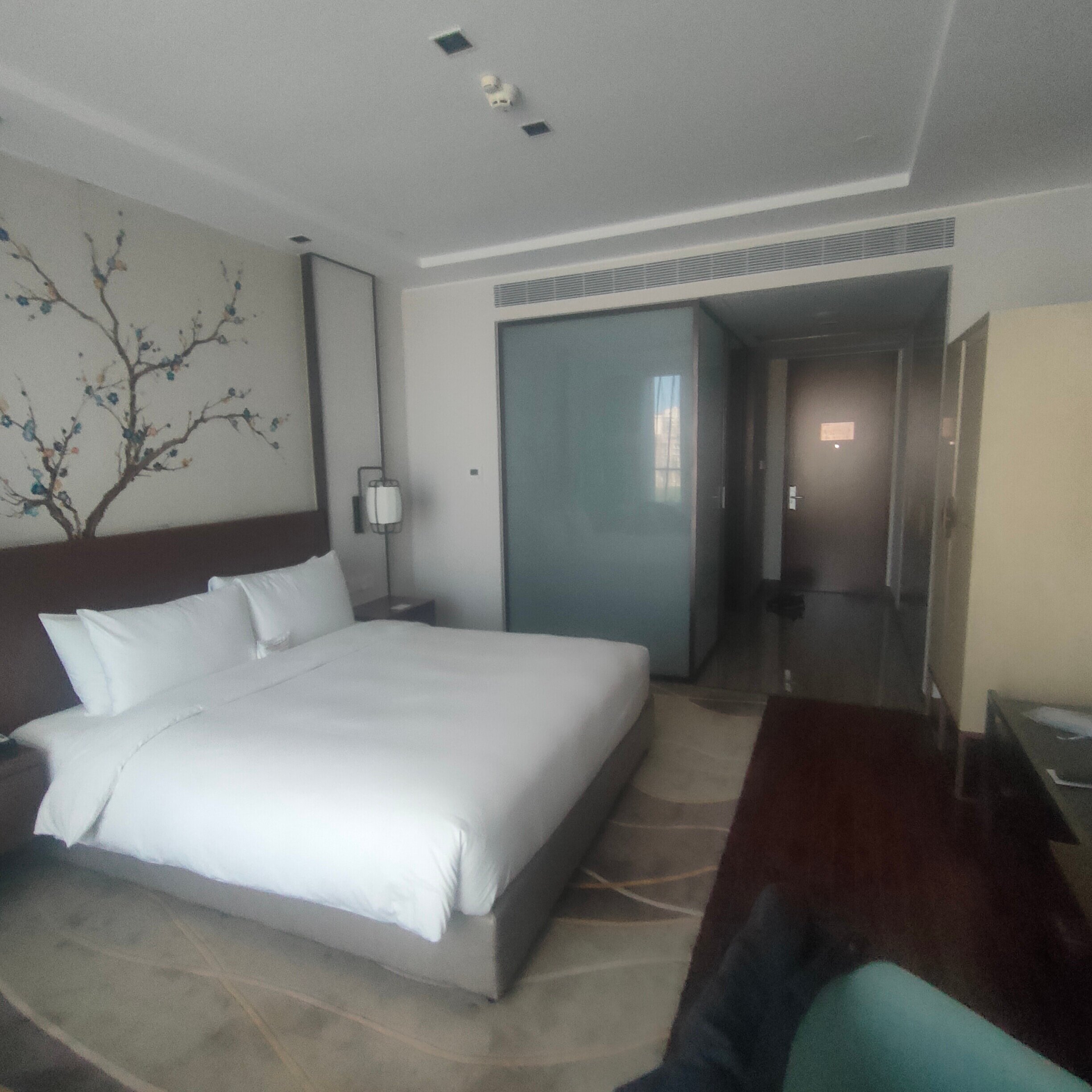 Фото LJZ Supreme Tower Hotel