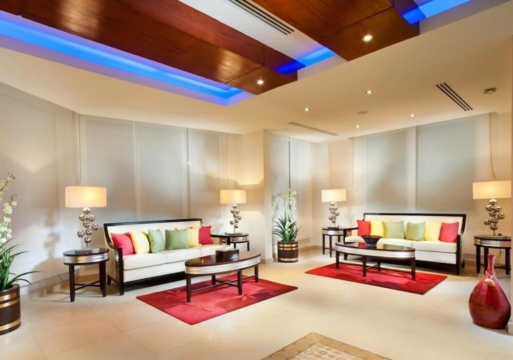 Фото Al Hail Waves Hotel Managed by Centara