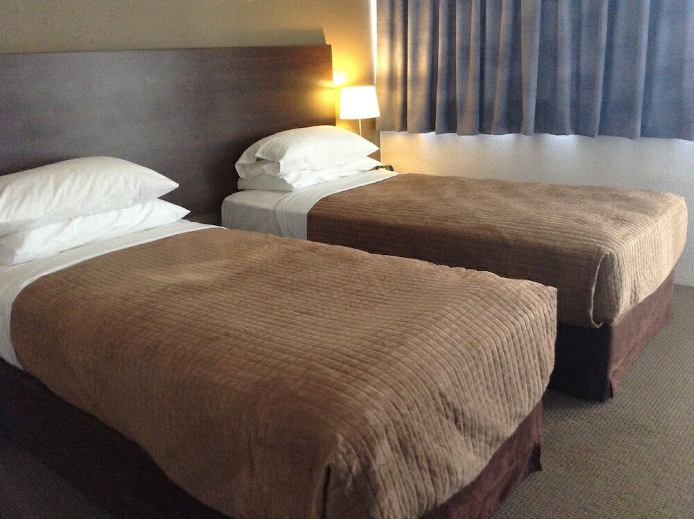 Фото The Cavenagh Hotel