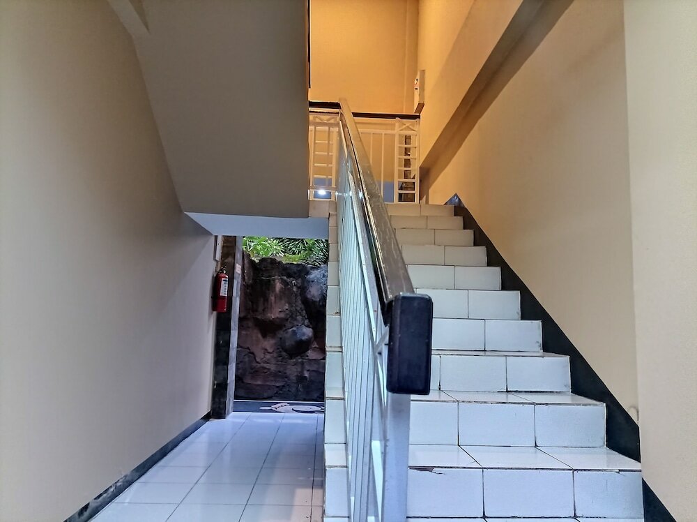 Фото Sapta Petala Hotel