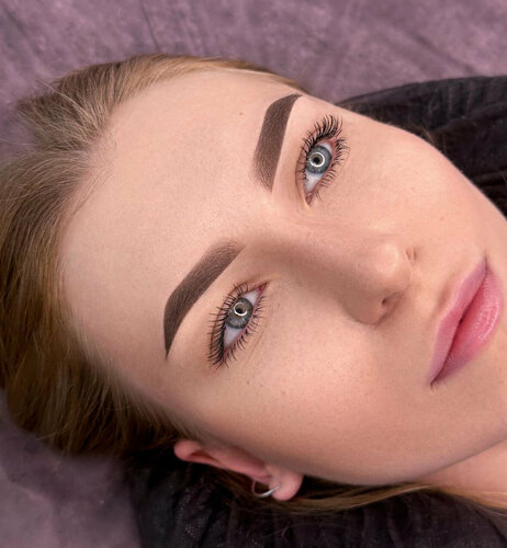 شريط حاجب العين Browsfis ، فلاديفوستوك، صورة