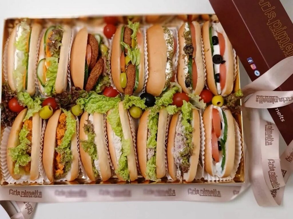 Confectionary Crispimelts, Sharjah, photo