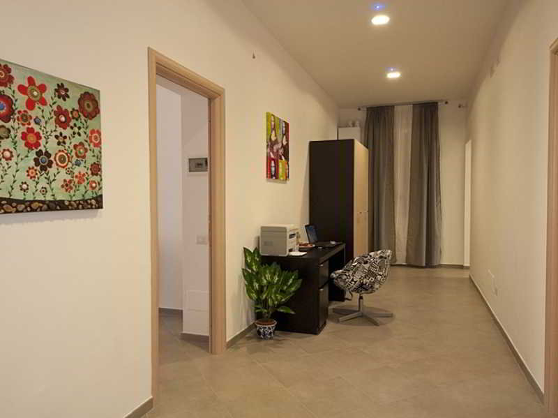 Фото Ara Pacis Inn