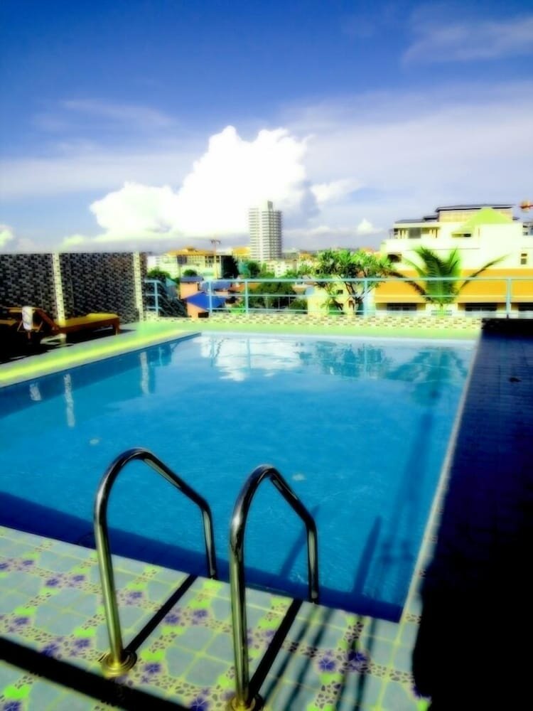 Hotel The Garden Place Pattaya, Pattaya, photo