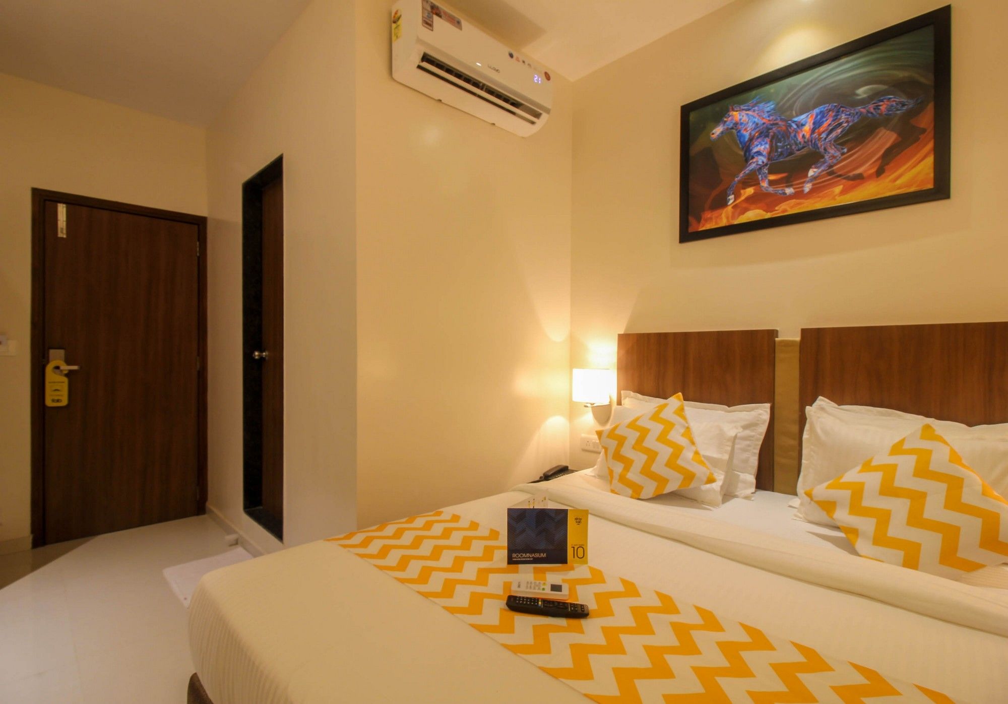 Фото FabHotel Hyson International Midc