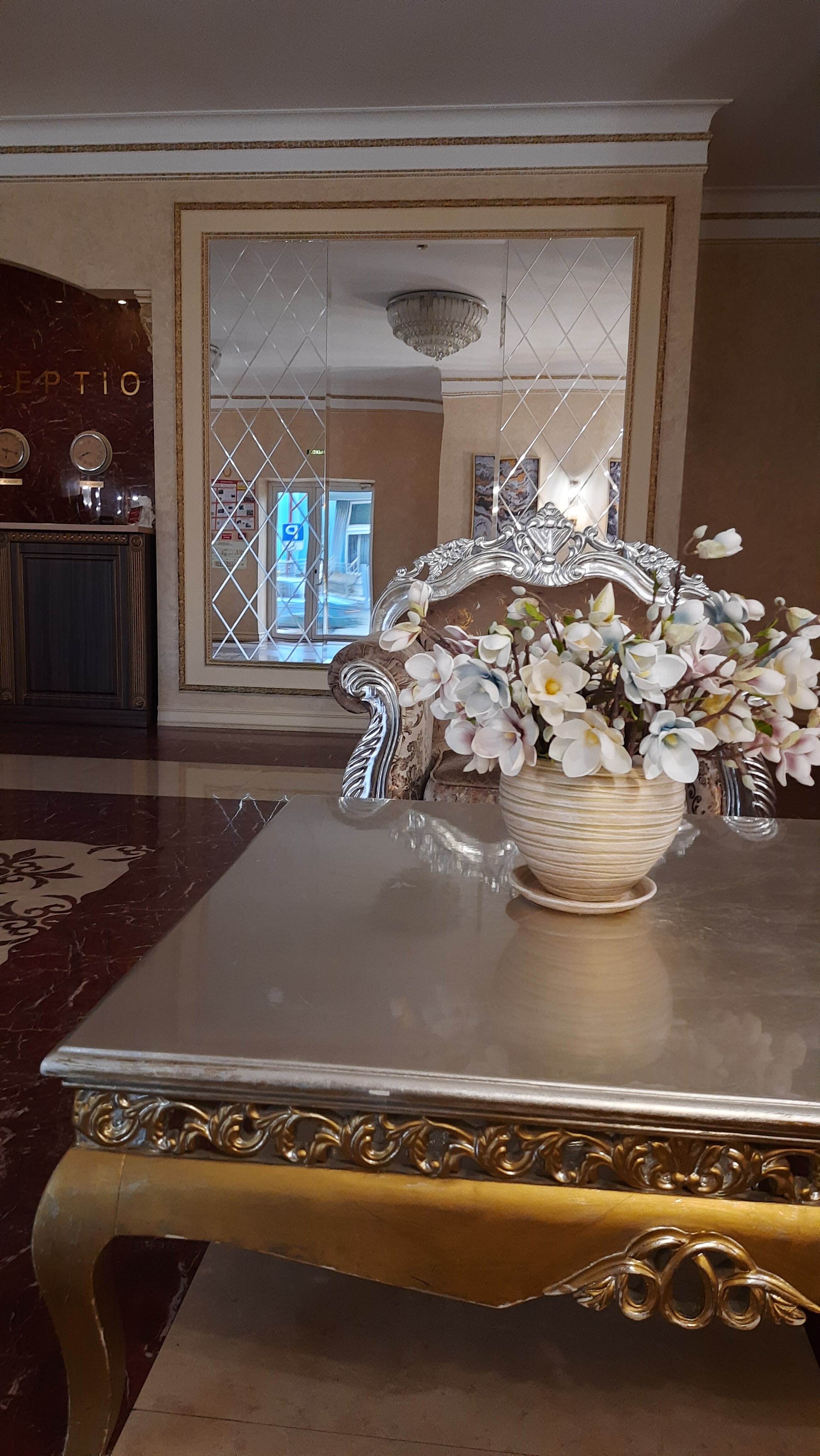 Фото Ваш отель