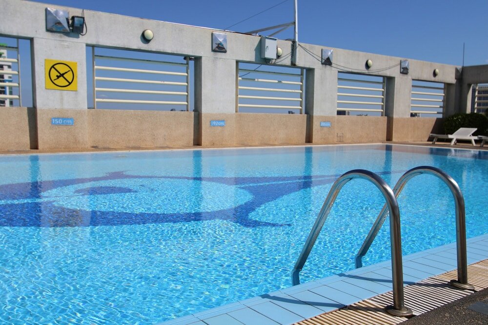 Фото Grand Tower Inn Rama VI Hotel