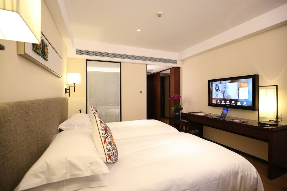 Фото Ssaw Boutique Hotel Shanghai Yilin