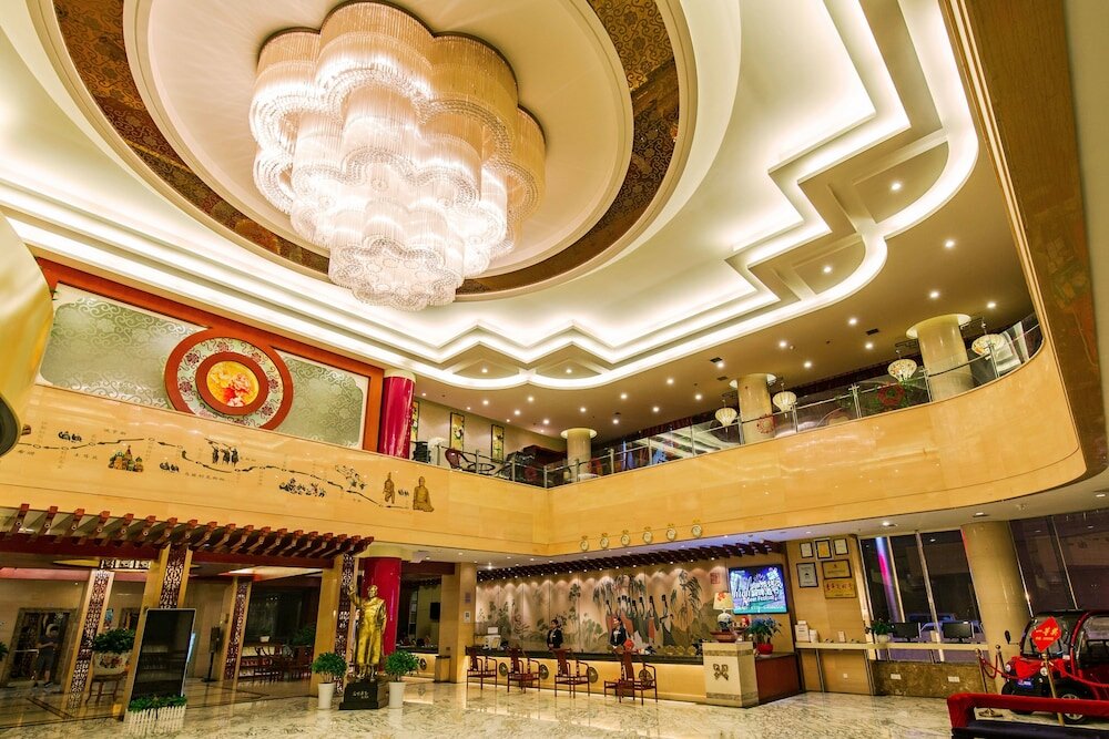 Фото Luoyang New Friendship Hotel