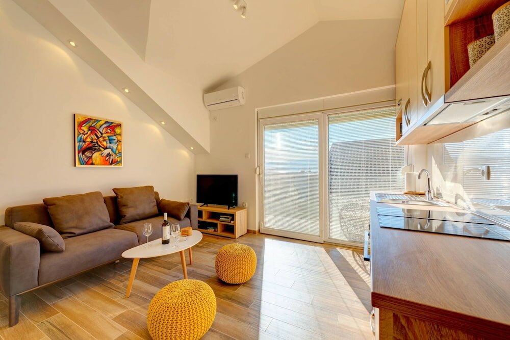 Фото Апартаменты 42' North