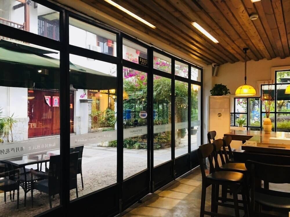 Фото Moon Flower Hotel