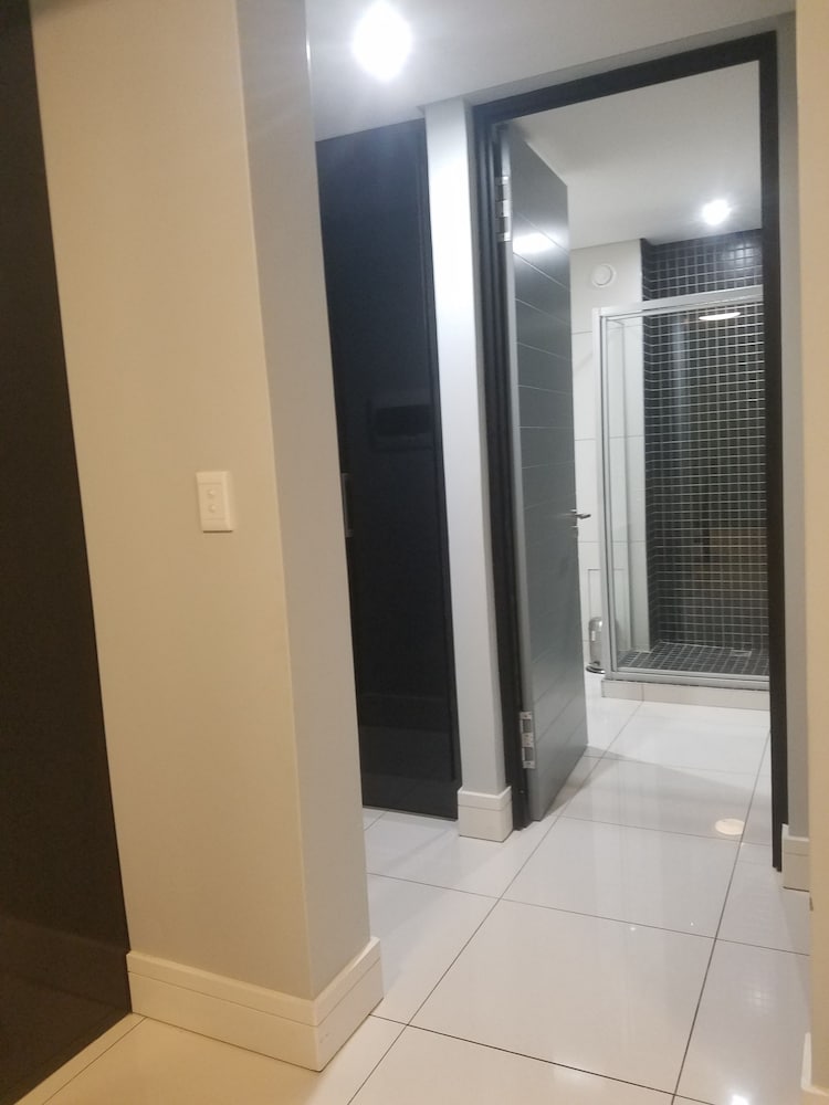 Фото 77 On Independence Windhoek