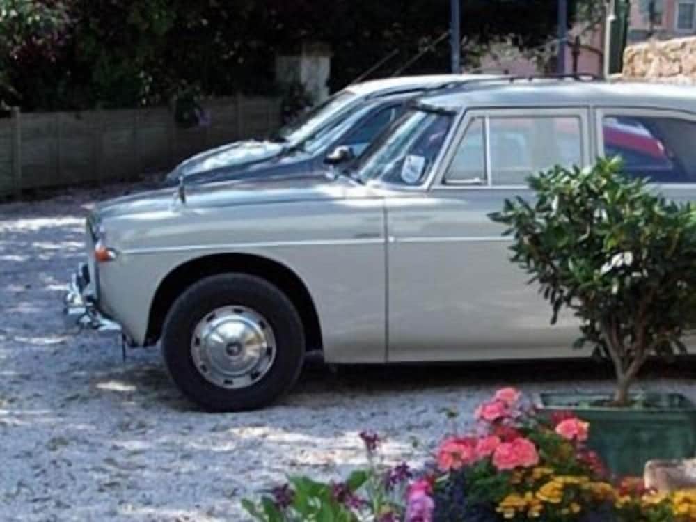 Фото Amber House