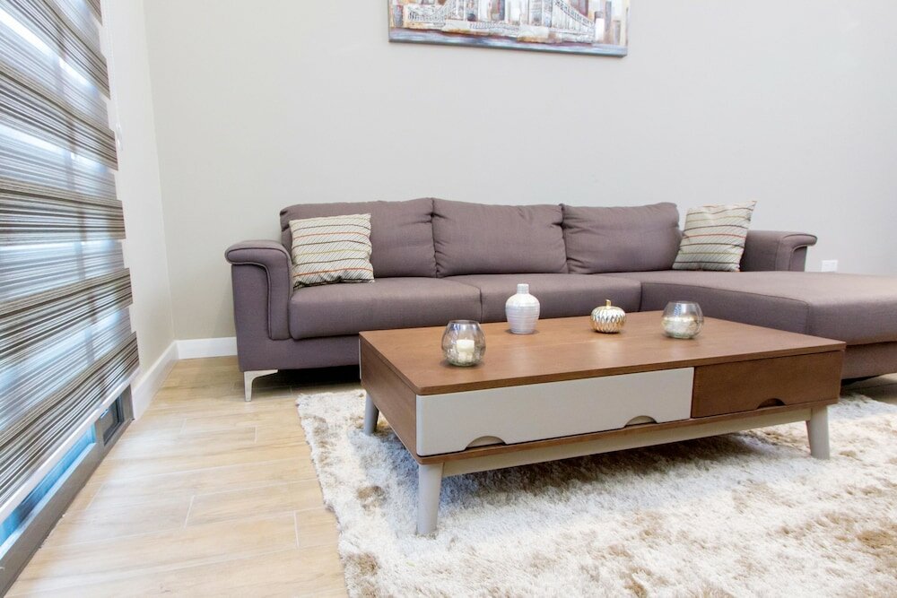 Фото Pls Apartments - Cantonments