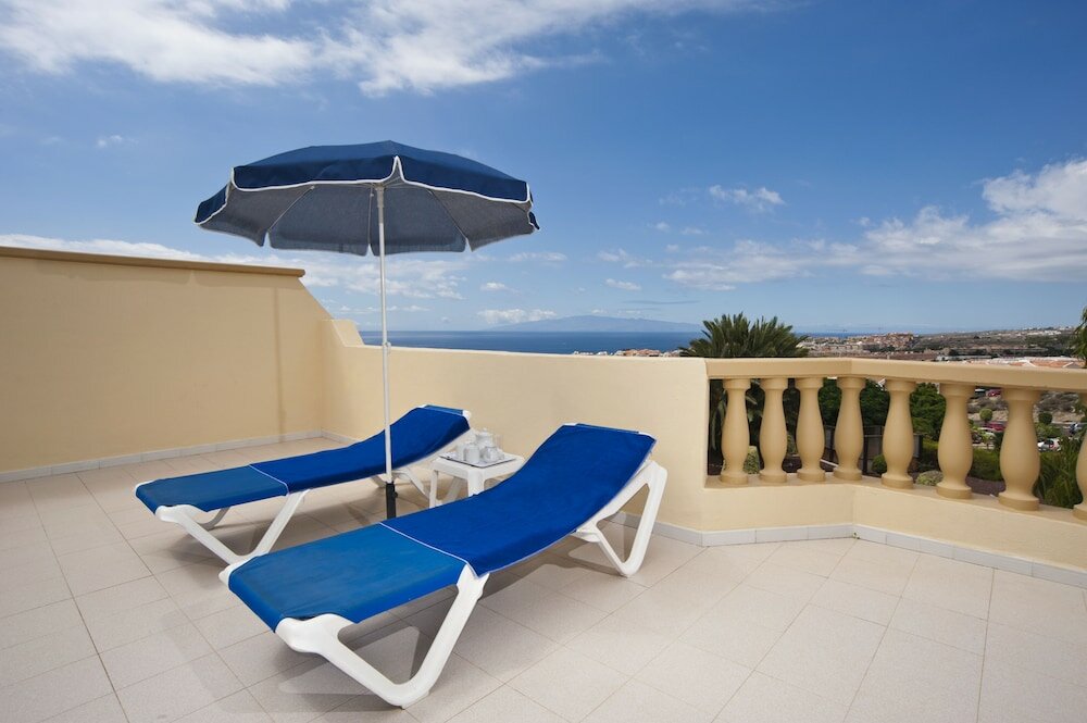 Фото Ramada Residences by Wyndham Costa Adeje