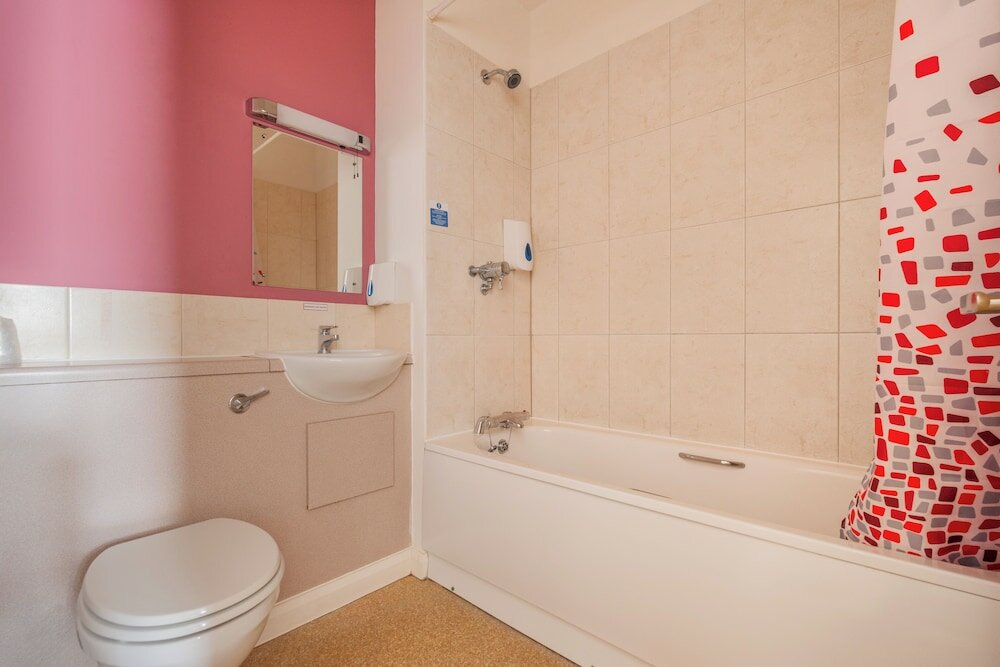 Фото Wookey Hole Hotel