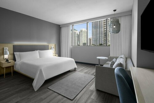 Гостиница Element Miami Brickell в Майами
