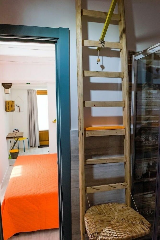 Фото La Quercia e l'Asino