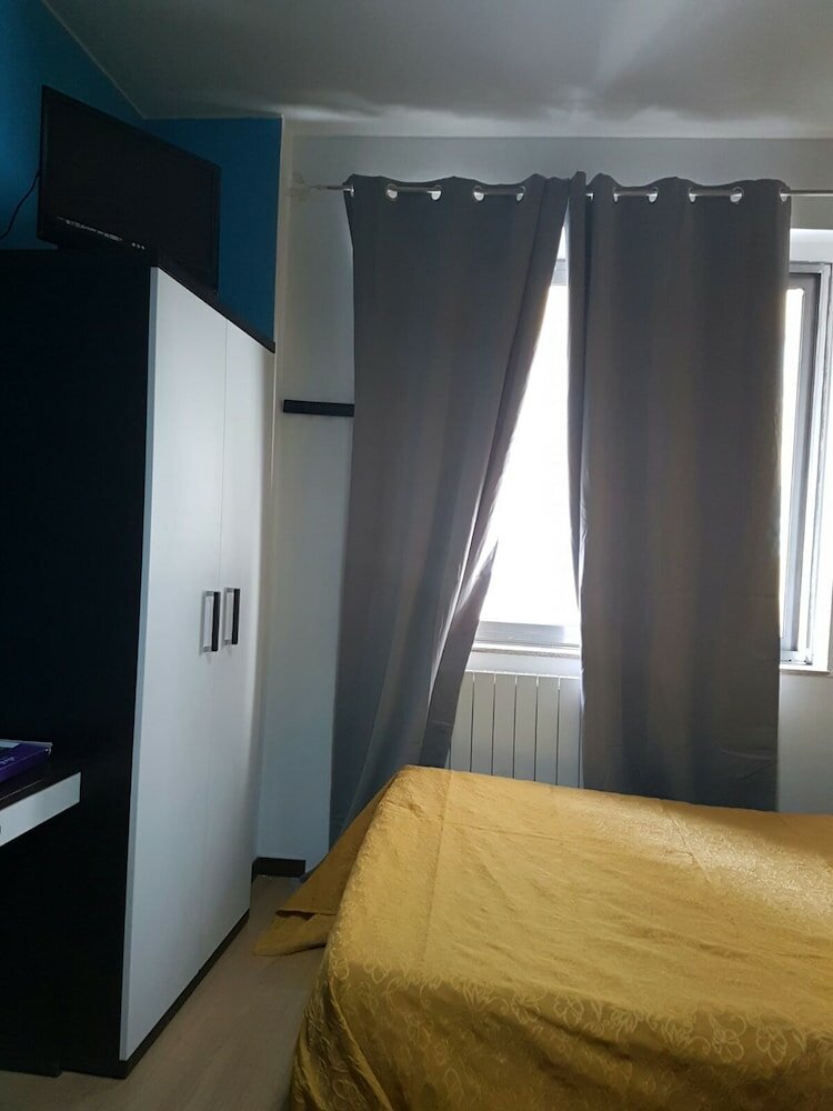 Фото Old Milano House - Hostel