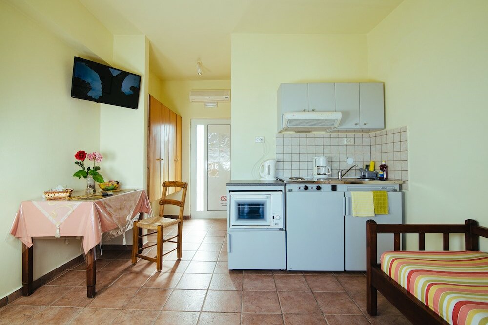 Фото Kalithea Apartments