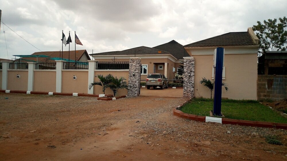 Фото Heritage Courtyard