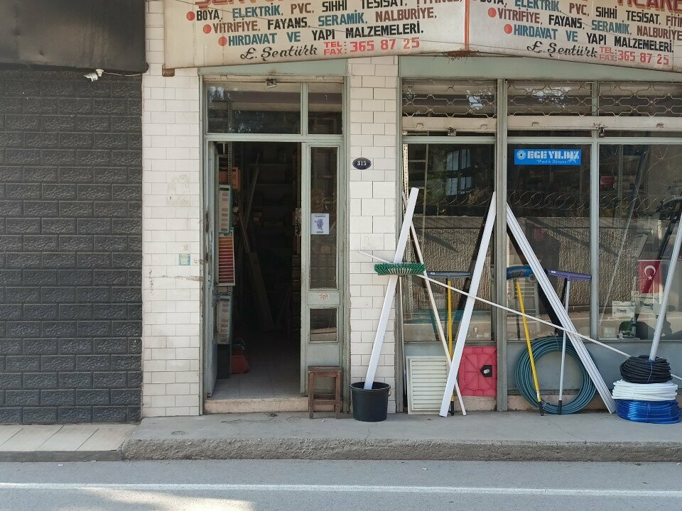 Hardware store Şentürk Ticaret, Izmir, photo