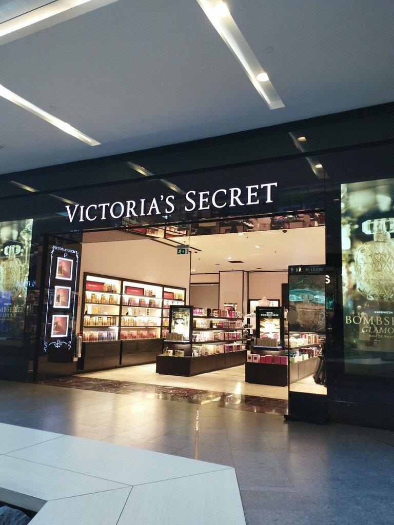 Lingerie and swimwear shop Victoria's Secret, Ankara, photo