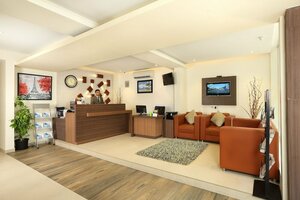 Гостиница Oyo 12329 Prime Palace Hotel