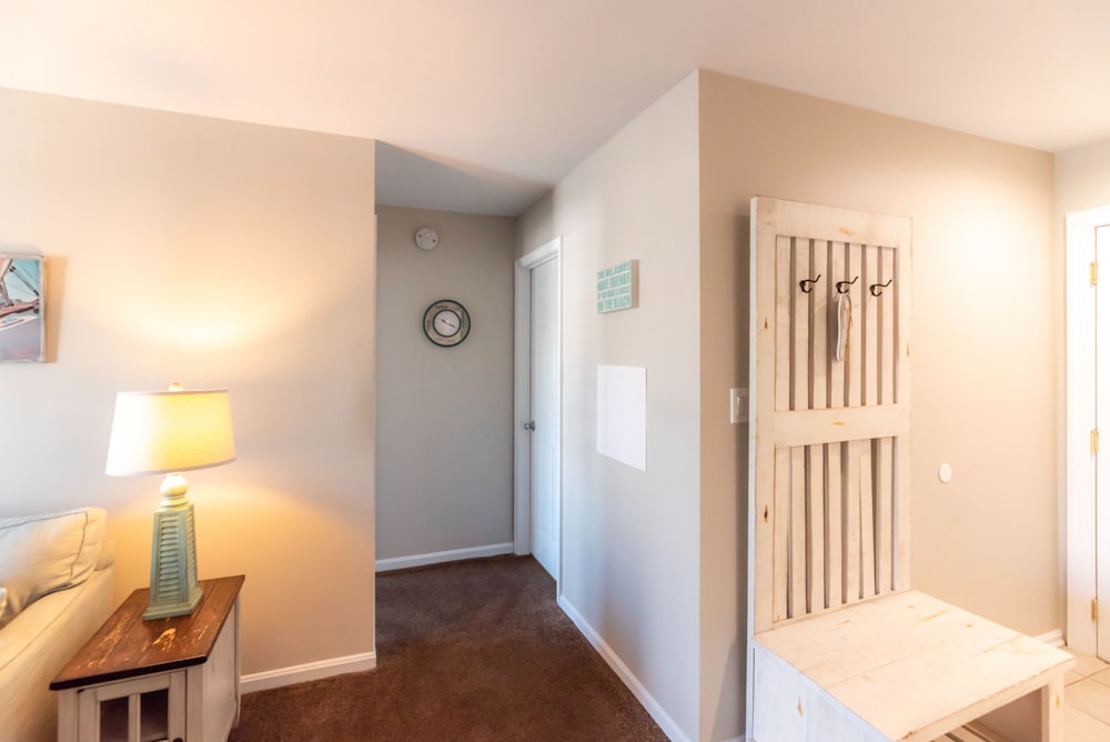 Фото Lucayan Resort by Kees Vacations