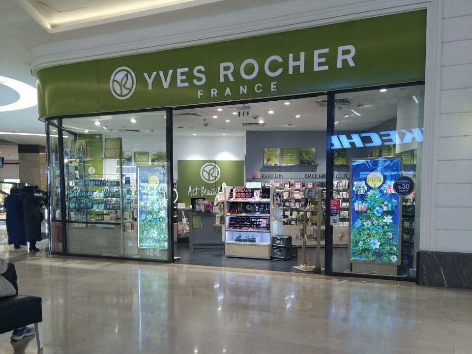 Perfume and cosmetics shop Yves Rocher, Konya, photo