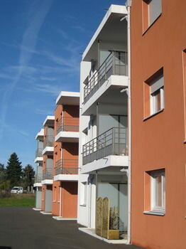 Гостиница Zenao Appart'hotel Moulins-Yzeure в Мулене