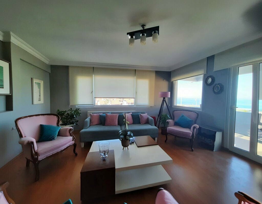 Private practice doctors Dr. Melih Nurhan M. D. Clinic, Guzelbahce, photo