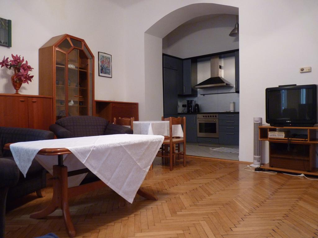 Фото Hotel Pension Lumes