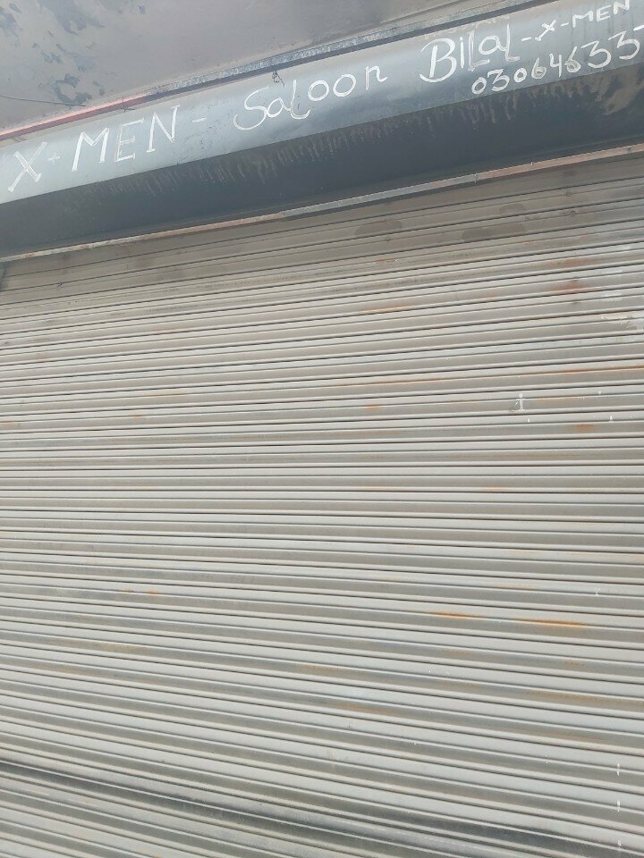 Batteries and chargers X. Men beauty saloon, Lahore, photo