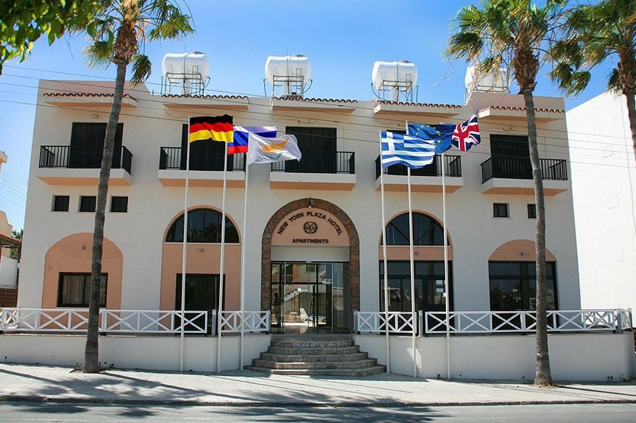 Фото отеля 1