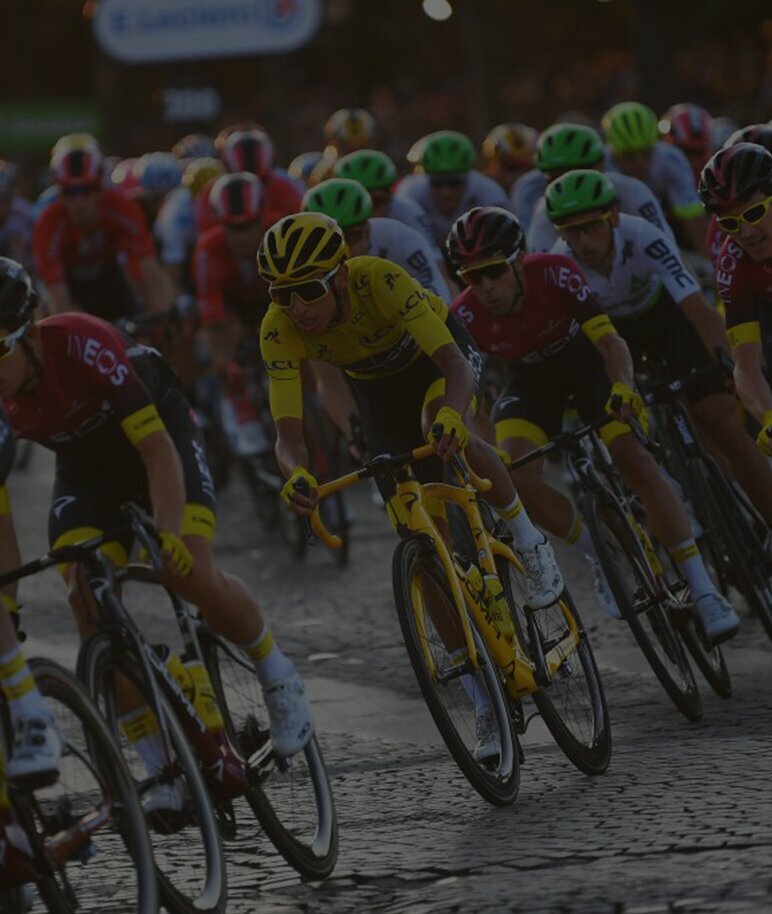 Bicycle shop Wolfi's, Abu Dhabi, photo