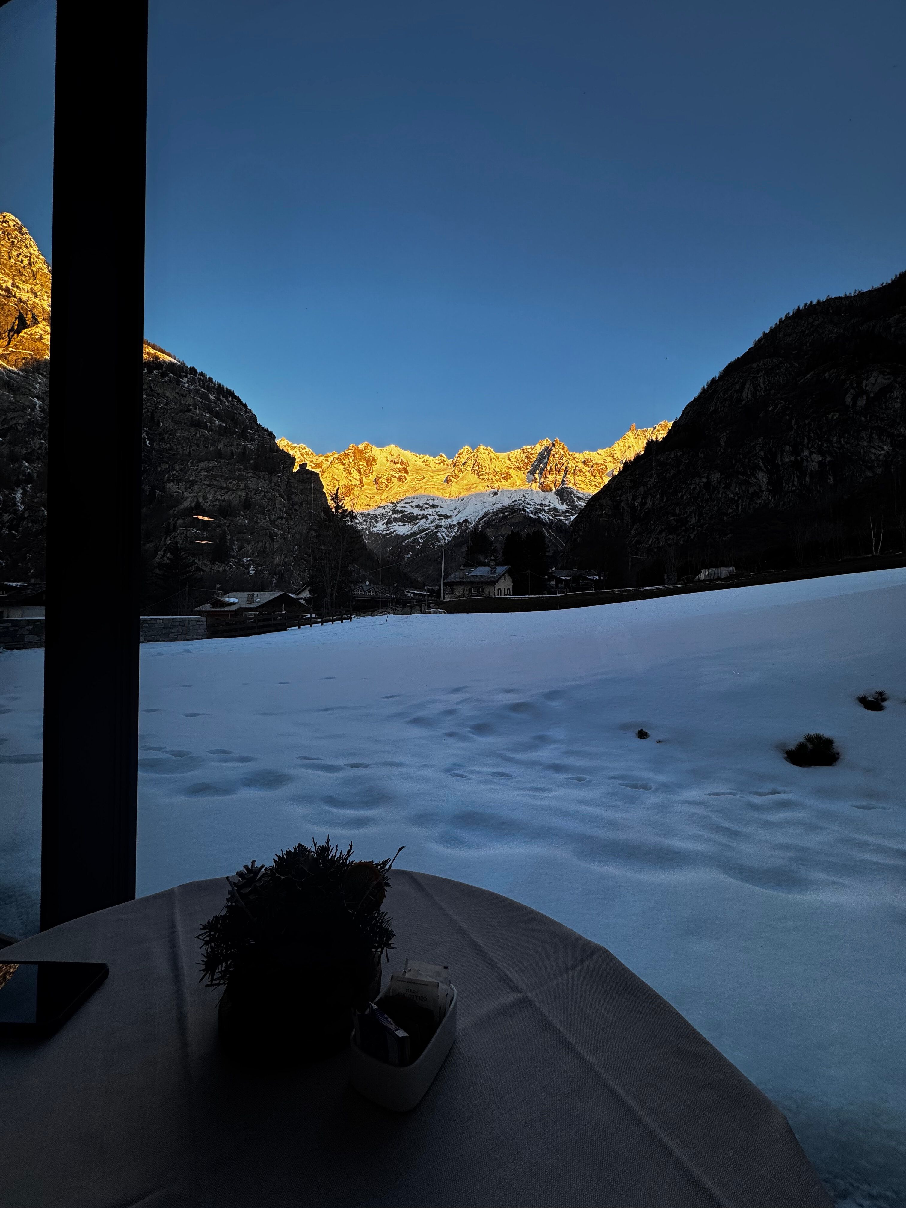 Фото Grand Hotel Courmayeur Montblanc