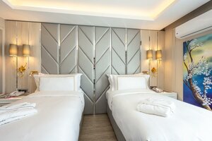 Гостиница Ramada by Wyndham Sofia City Center